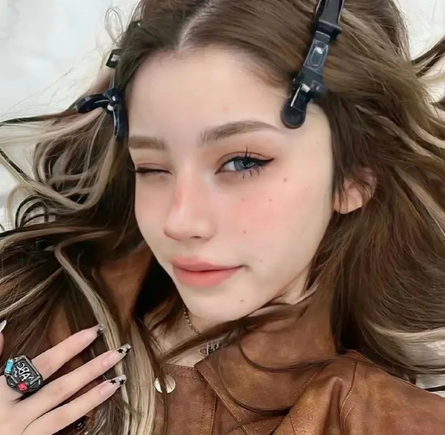 你怜我爱