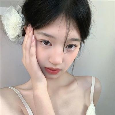 黄昏时分、牵着手